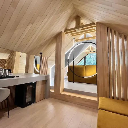 Üdülőközpont Garden Retreat Junior (adults Only) Törcsvár