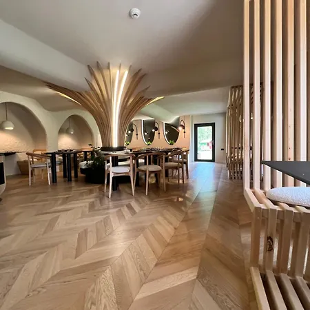Üdülőközpont Garden Retreat Junior (adults Only) Törcsvár
